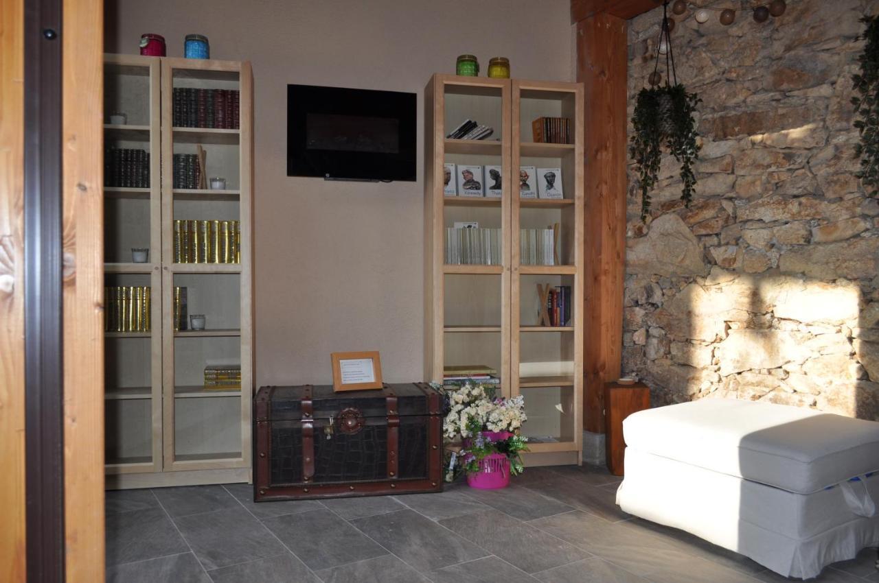 Гостьовий будинок El Rincon Secreto De Gredos Especializada En Celiaquia Y Diabetes Y Jacuzzi Tormellas Екстер'єр фото